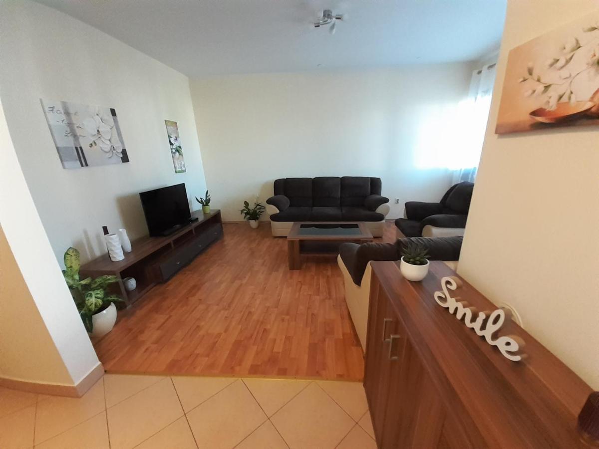 Apartman Lila Apartamento Umago Exterior foto