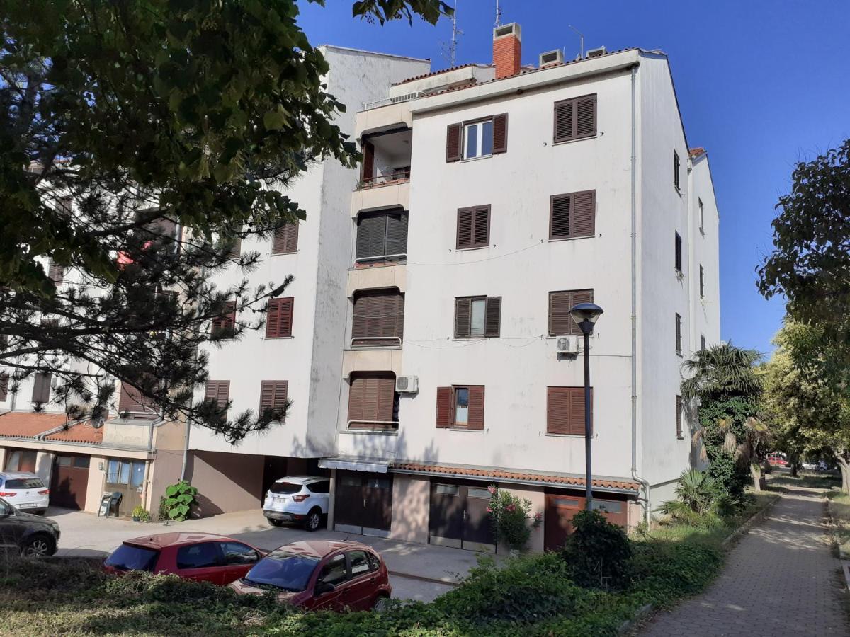 Apartman Lila Apartamento Umago Exterior foto