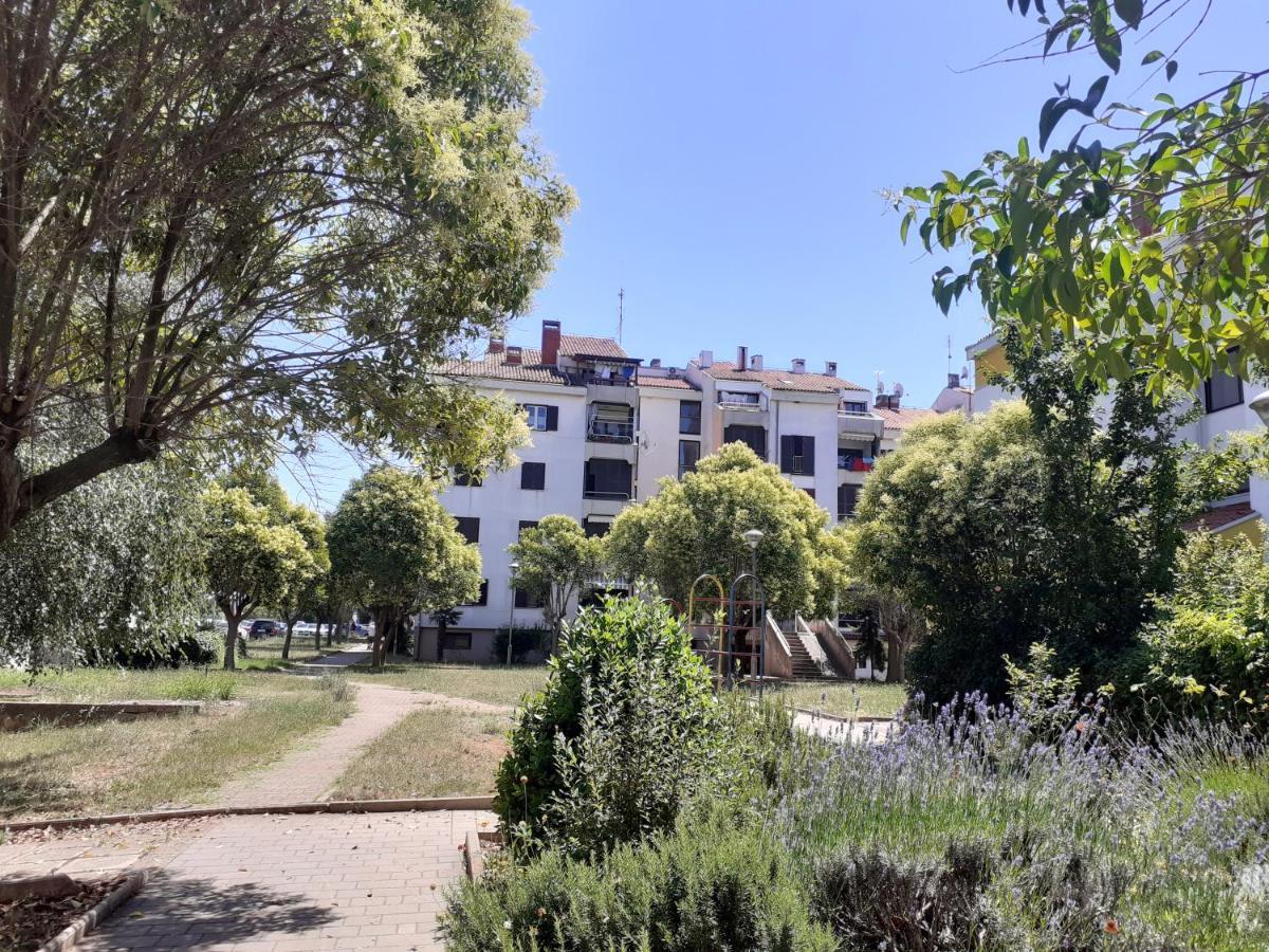 Apartman Lila Apartamento Umago Exterior foto